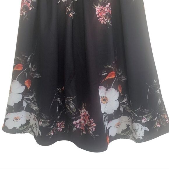 Boohoo NWT Black Floral Box Pleat Midi Skirt - Picture 3 of 7